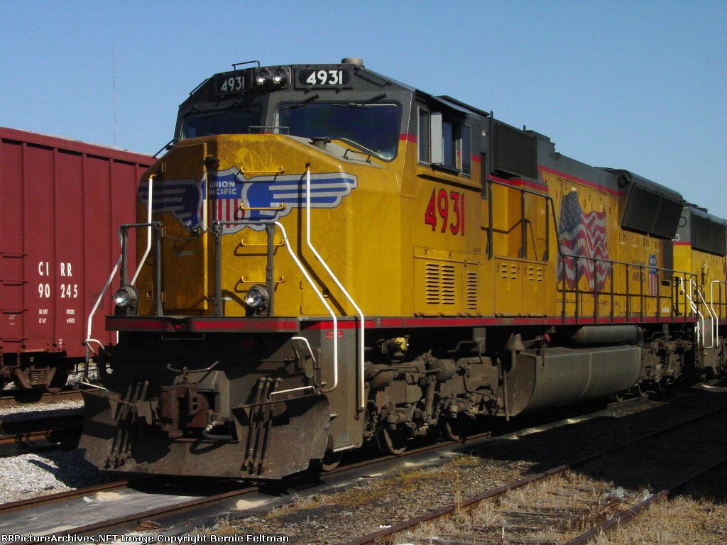 UP 4931 (SD70M) in the yard 